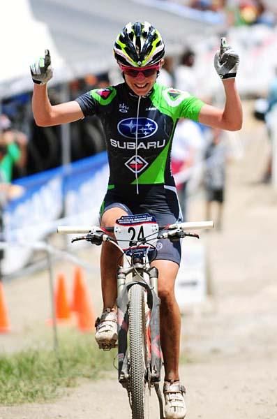 Heather Irmiger (Gary Fisher/Subaru) celebrates her victory at the line.