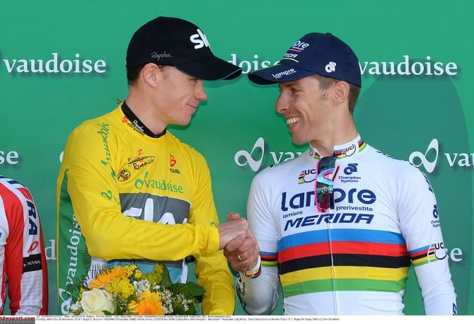 Chris Froome and Rui Costa shake hands
