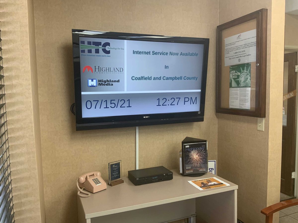 Carousel Digital Signage Engages Customers at Tennessee Telco