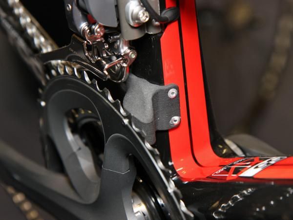 BMC fitted some team bikes with these prototype chain watchers, straight out of the SLS machine.