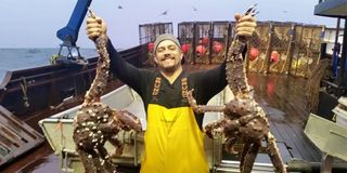 Mahlon Reyes crab shot Deadliest Catch Discovery