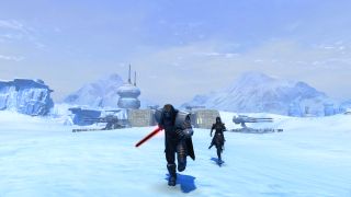 A Sith Warrior running across Hoth with his companion