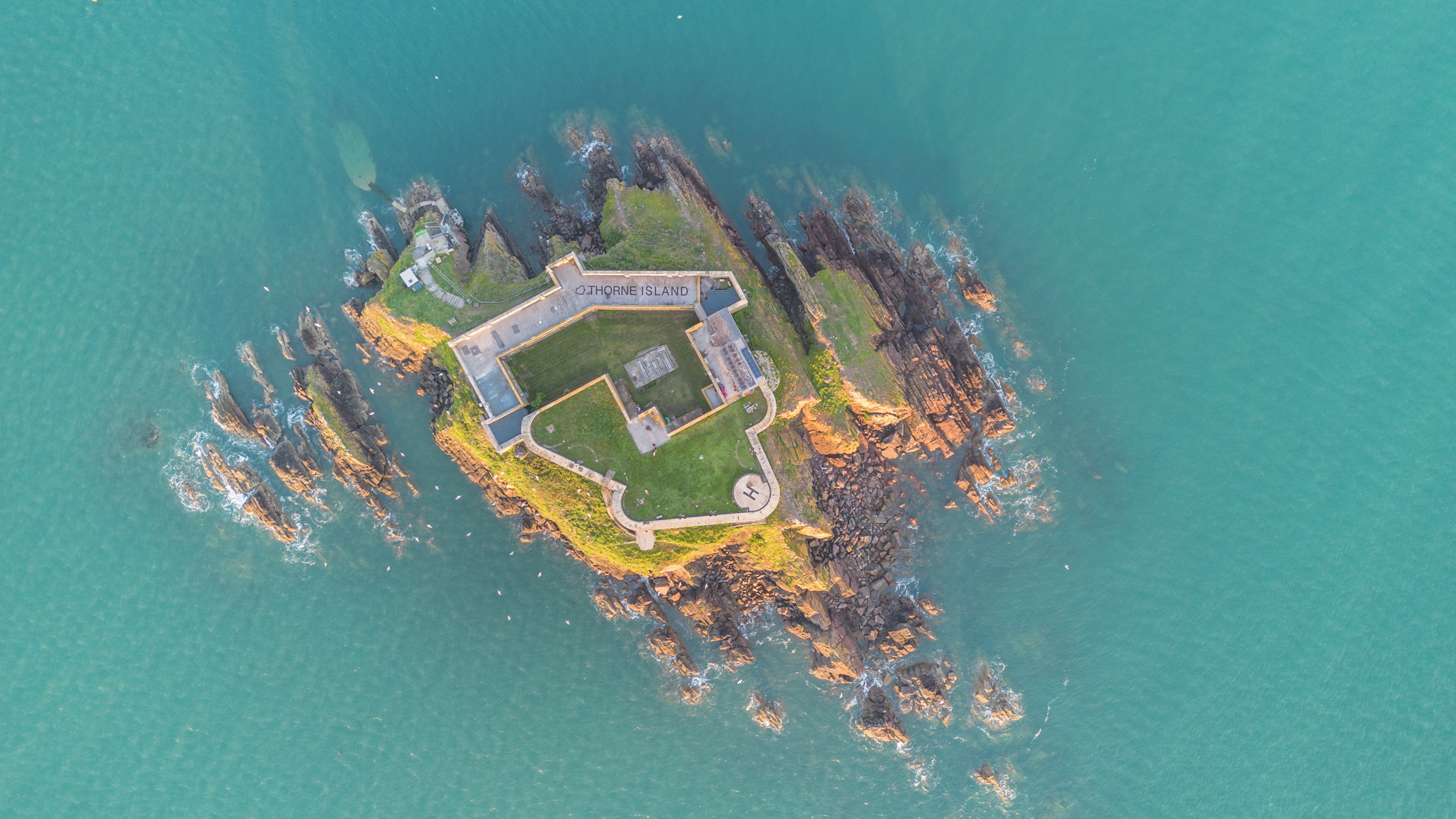 Images of the glorious Thorne Island