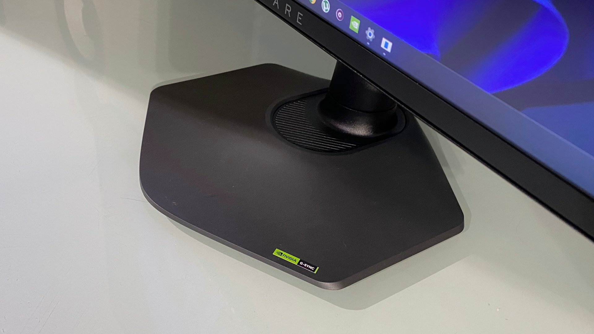 Alienware AW2725QF monitor's hexagonal base