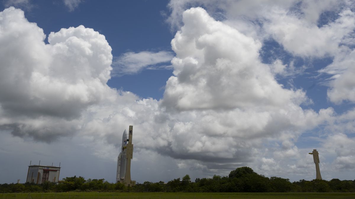 Regardez la dernière fois que la puissante fusée Ariane 5 a été lancée en Europe le 5 juillet après des retards