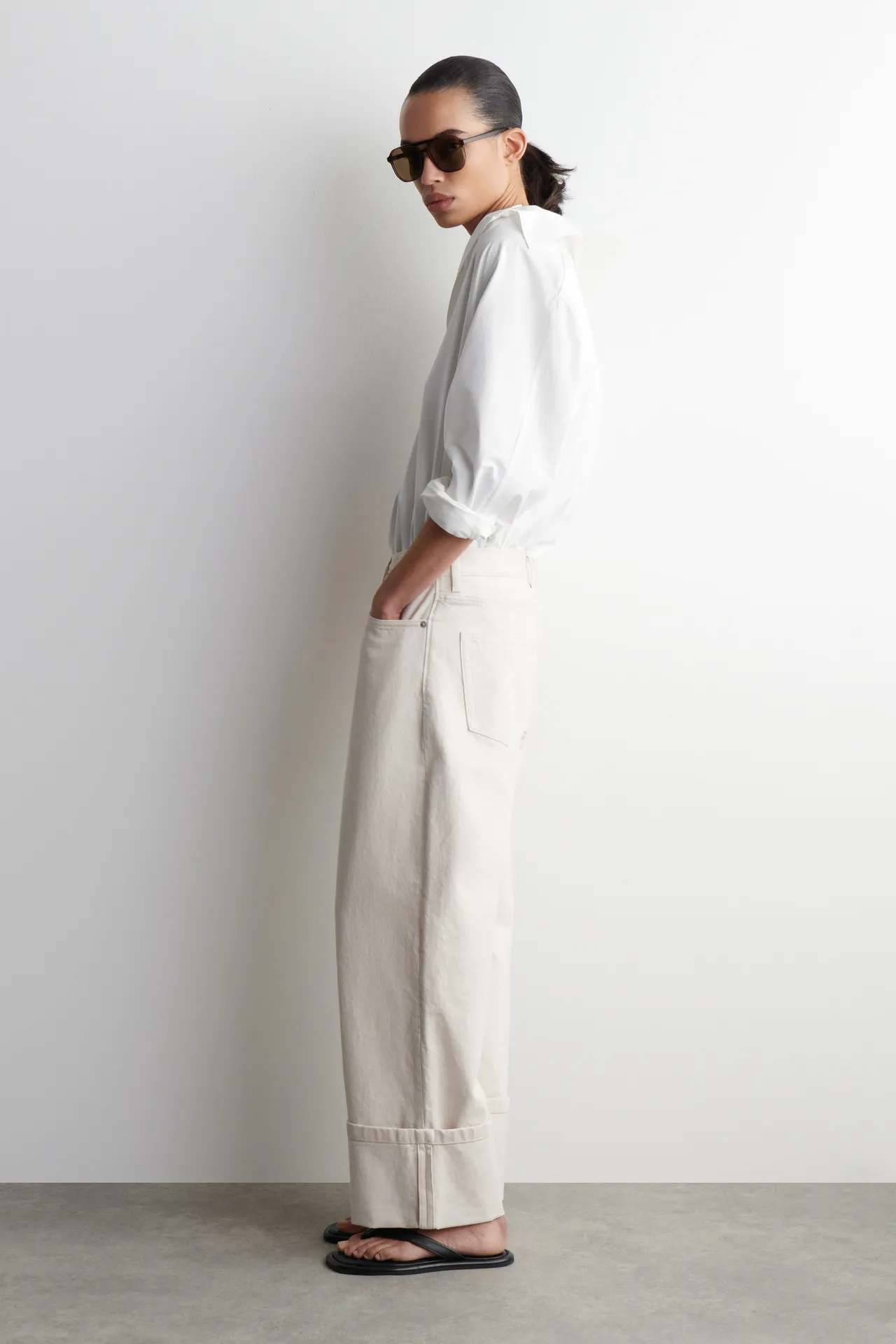 An image of the COS turn-up jeans.