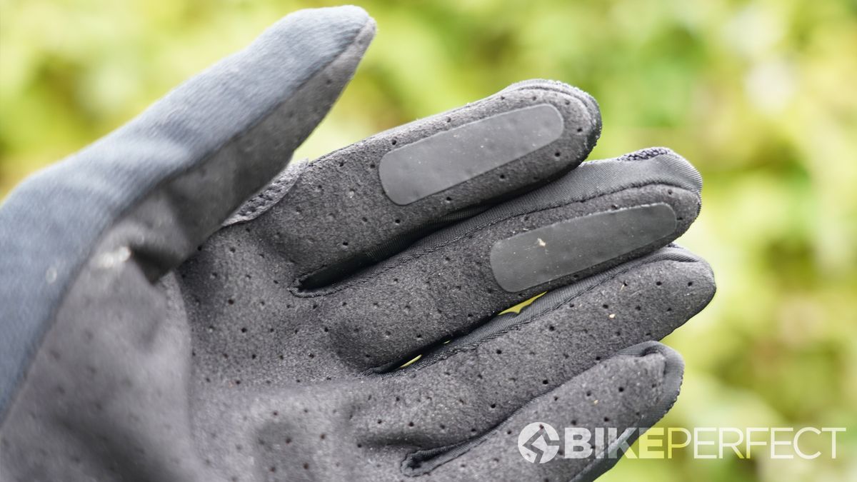 POC Essential DH gloves review