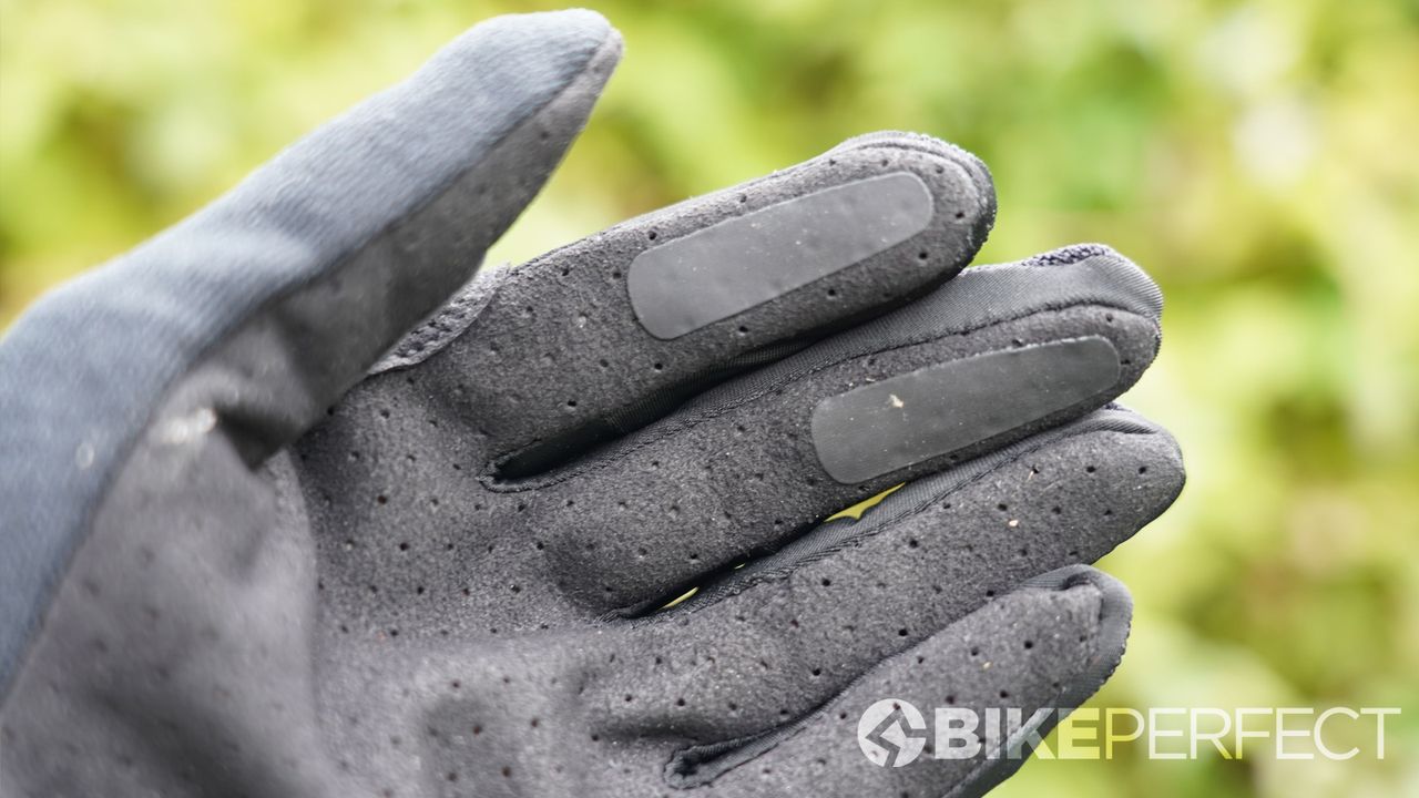 POC Essential DH gloves review