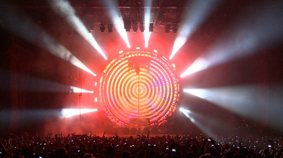 In Pictures: Tommy Lee's drum rollercoaster