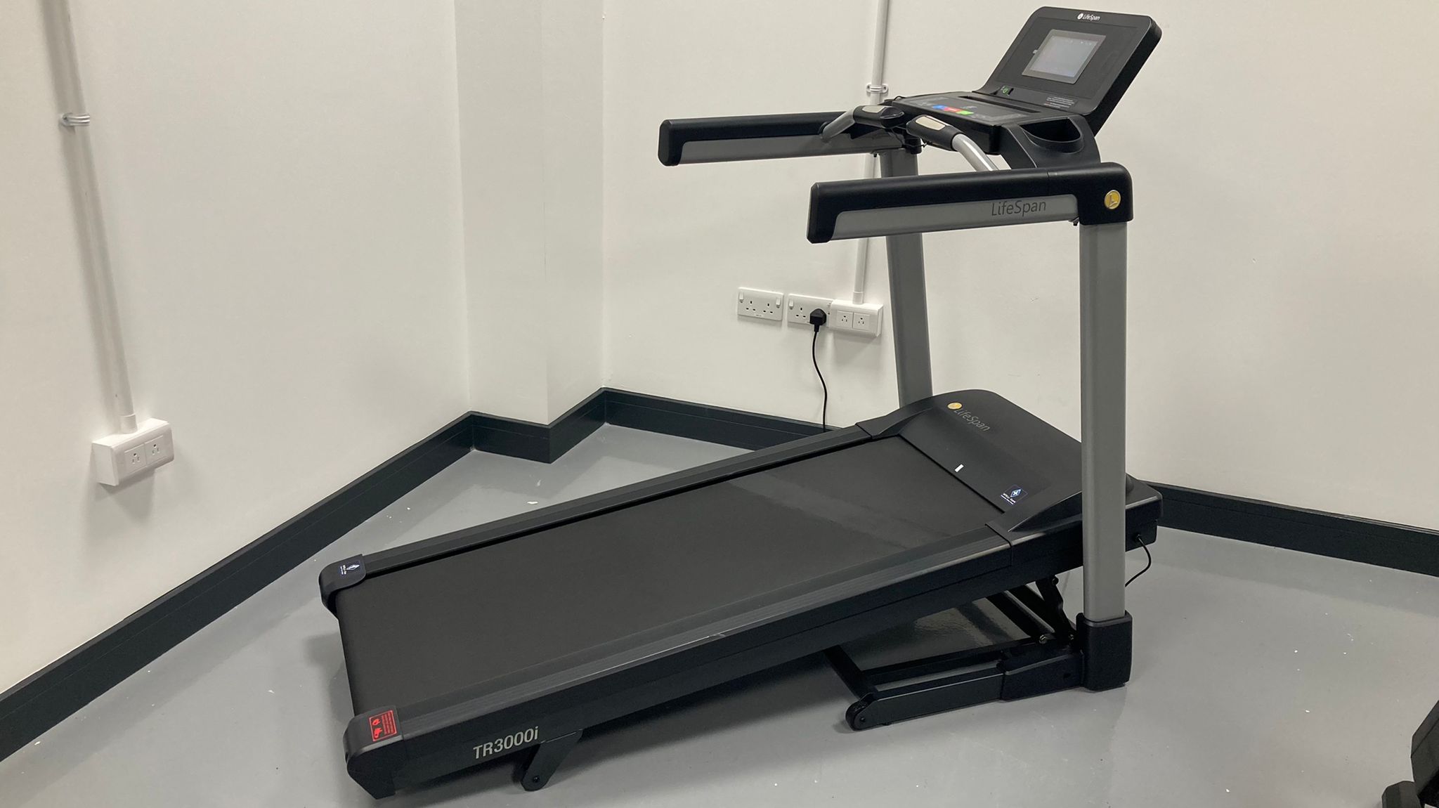 Cinta de correr plegable LifeSpan Fitness TR3000i