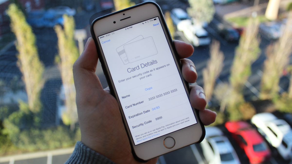 Use Apple Pay and MasterCard to ride the London Tube for free today