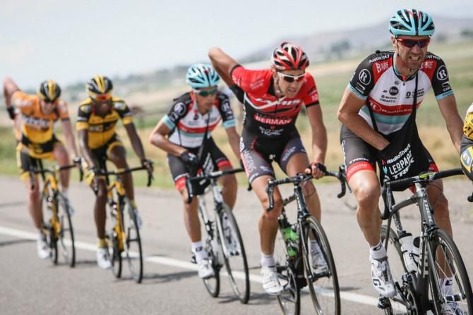 Riders stay single file while taking time for lunch.