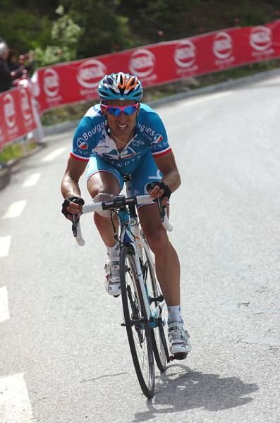Nicolas Vogondy (Bbox Bouygues Telecom) attacks near the end of the stage.