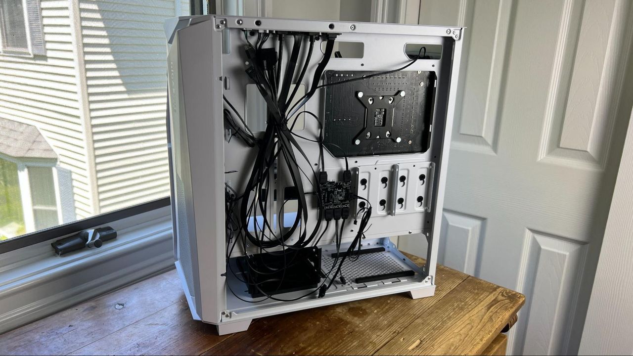 Gigabyte C301 Glass