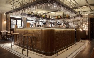 Bar area in Canto Corvino restaurant — London, UK