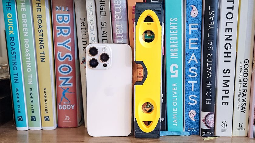 iPhone 16 Pro Max with spirit level