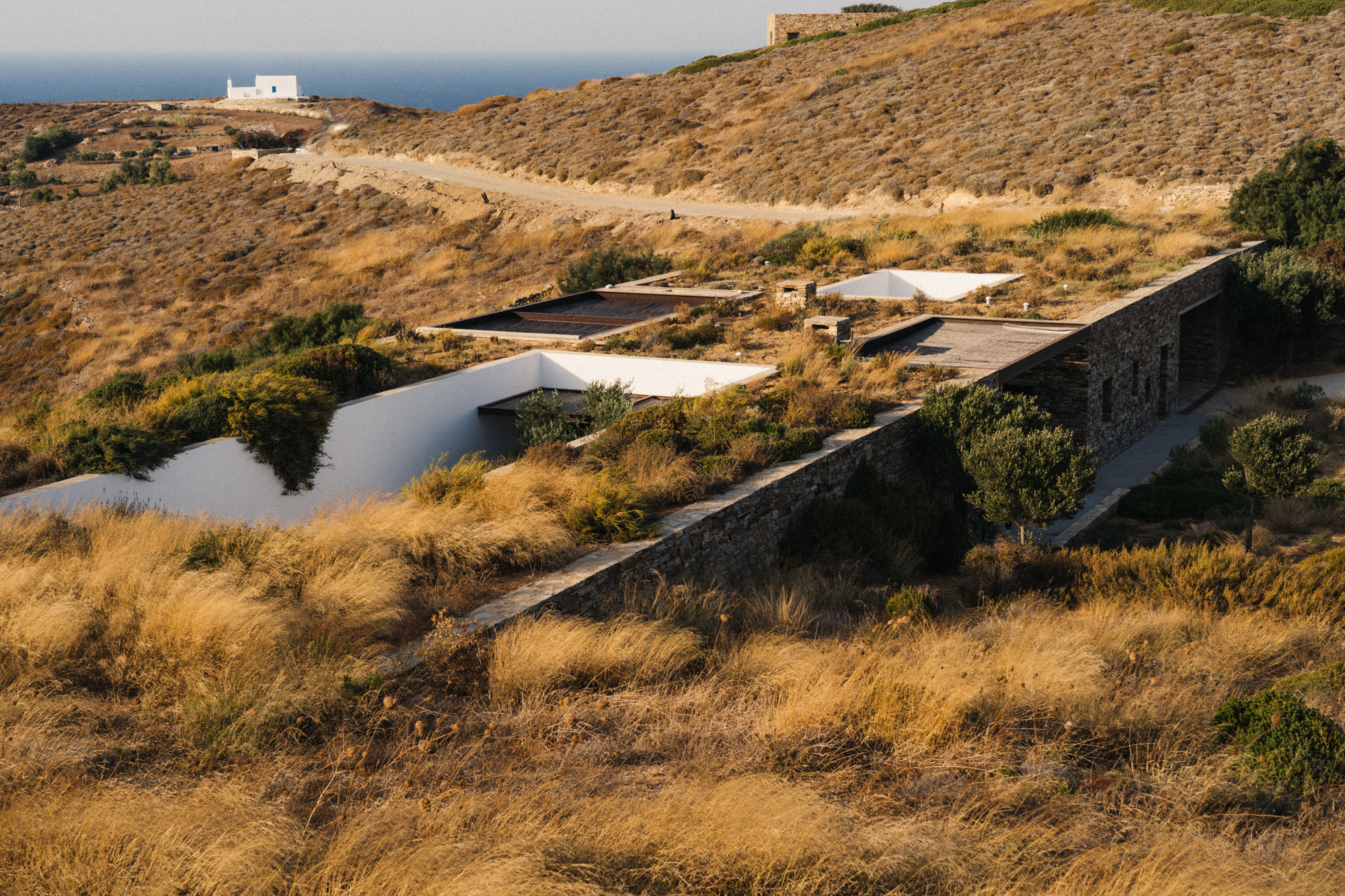 antiparos greek island travel guide