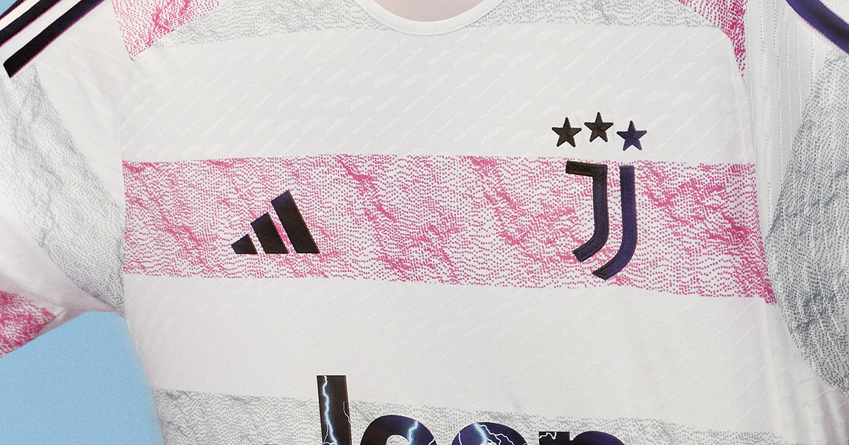 Juventus Away Authentic Jersey 2022/2023: Home Kit adidas