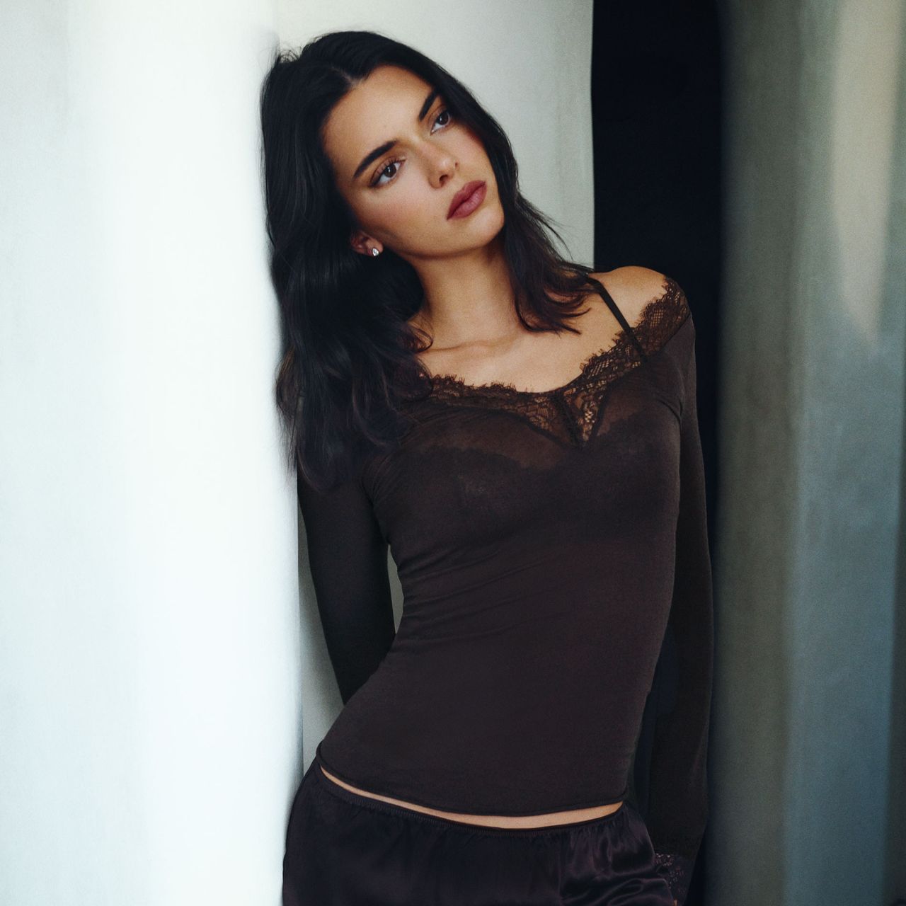From Malibu to Laurel Canyon, Prepare to See Kendall Jenner's Favorite $65 Top on L.A.'s Coolest Dressers