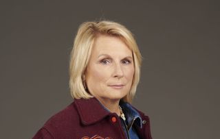 Jennifer Saunders The Stranger