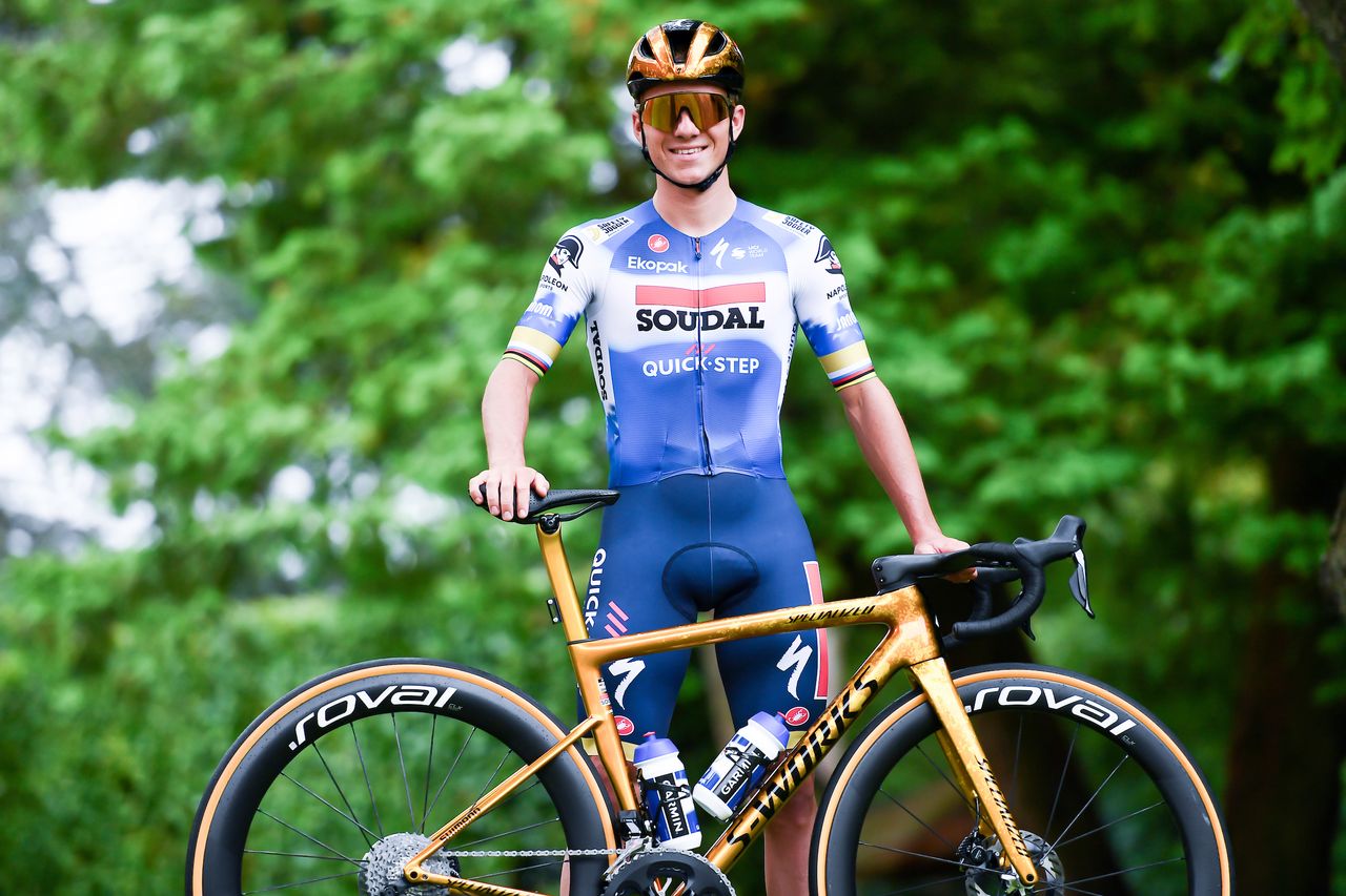 Remco Evenepoel shows off his new Olympic gold-themed Soudal Quick-Step kit and Specialized Tarmac SL8