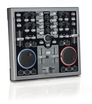 There's plenty to play with on Total Control's top panel.