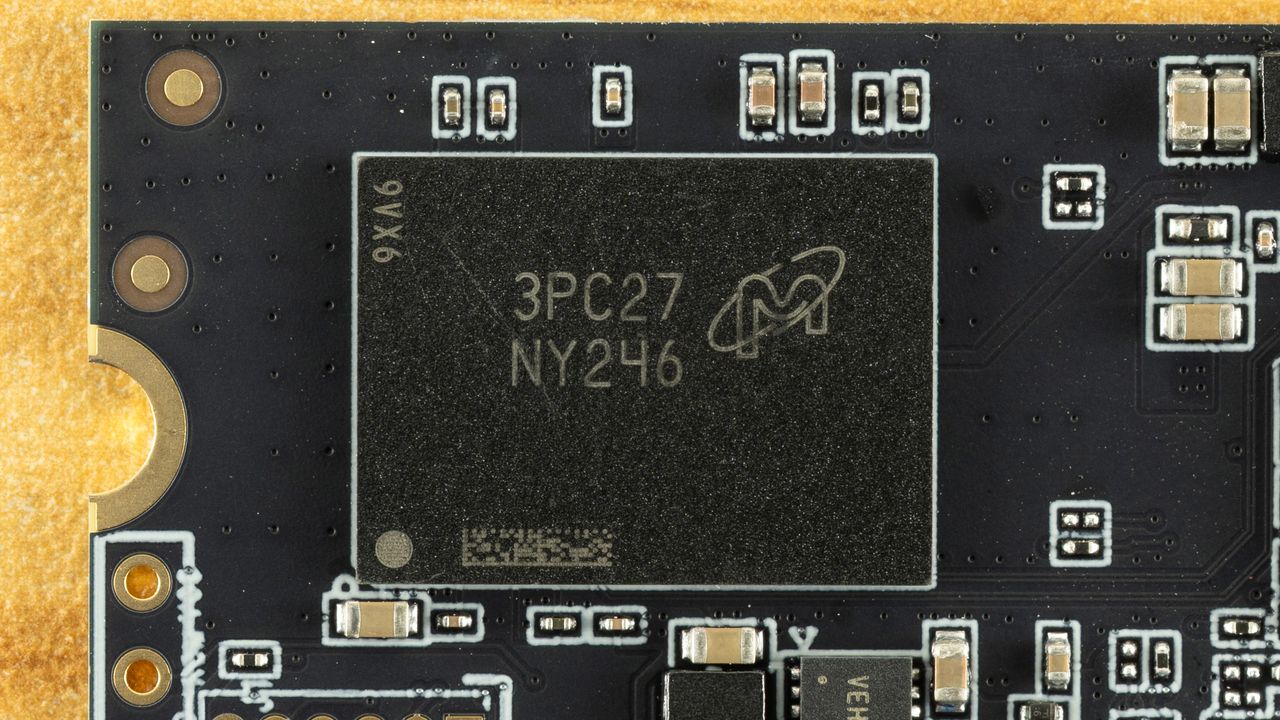 Inland QN450 1TB SSD
