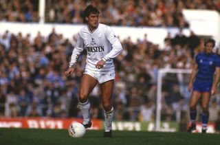 Glenn Hoddle in action for Tottenham against Chelsea in November 1984.