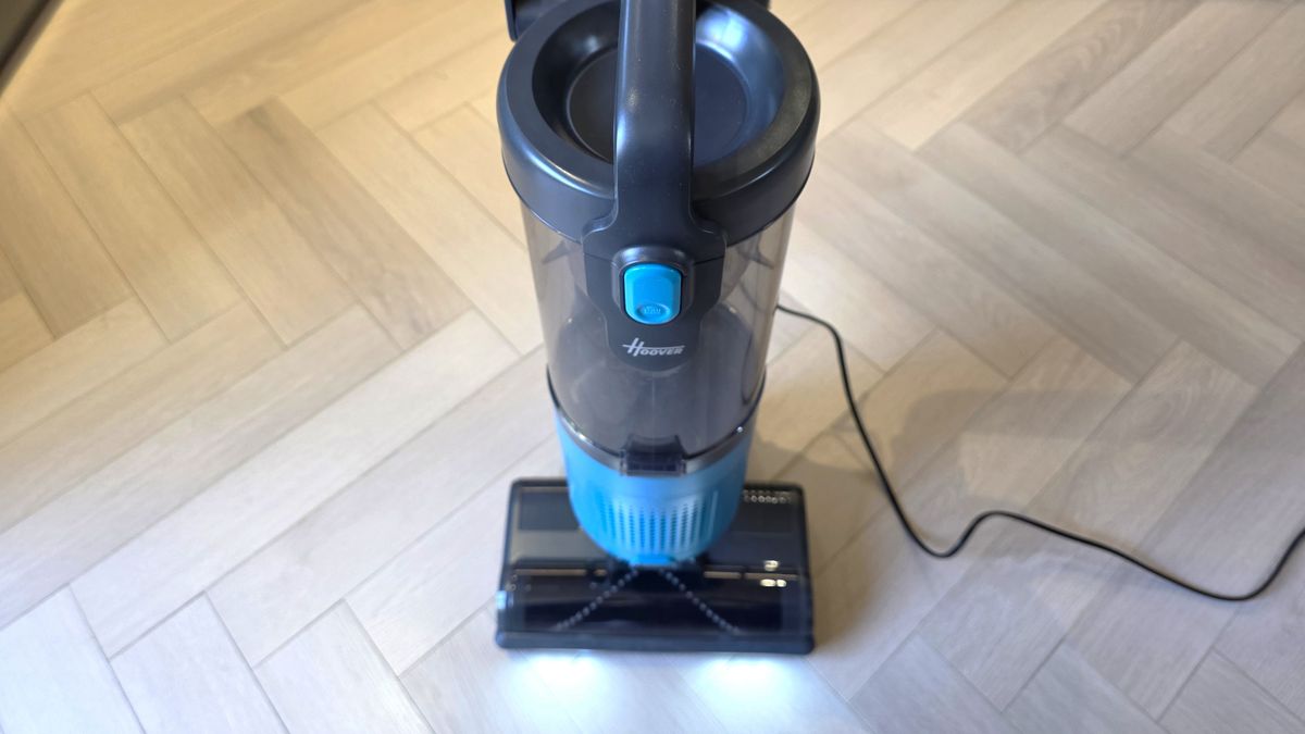 Hoover HL2 TurboStyle vacuum cleaner in reviewer's home