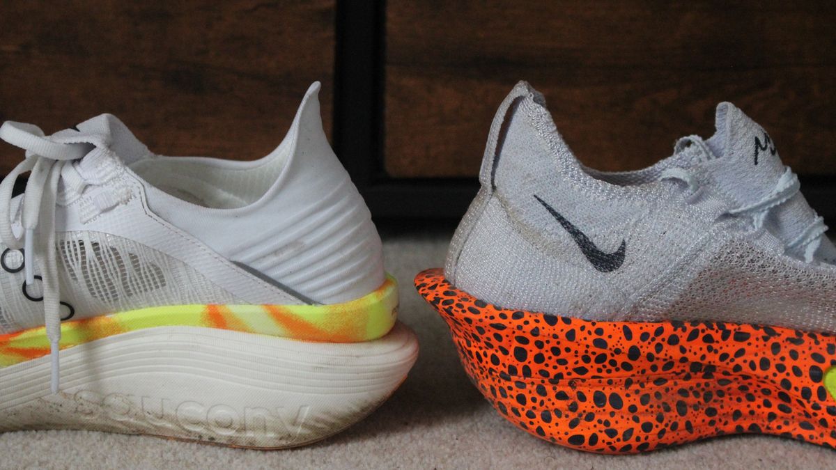 saucony endorphin pro vs nike alphafly