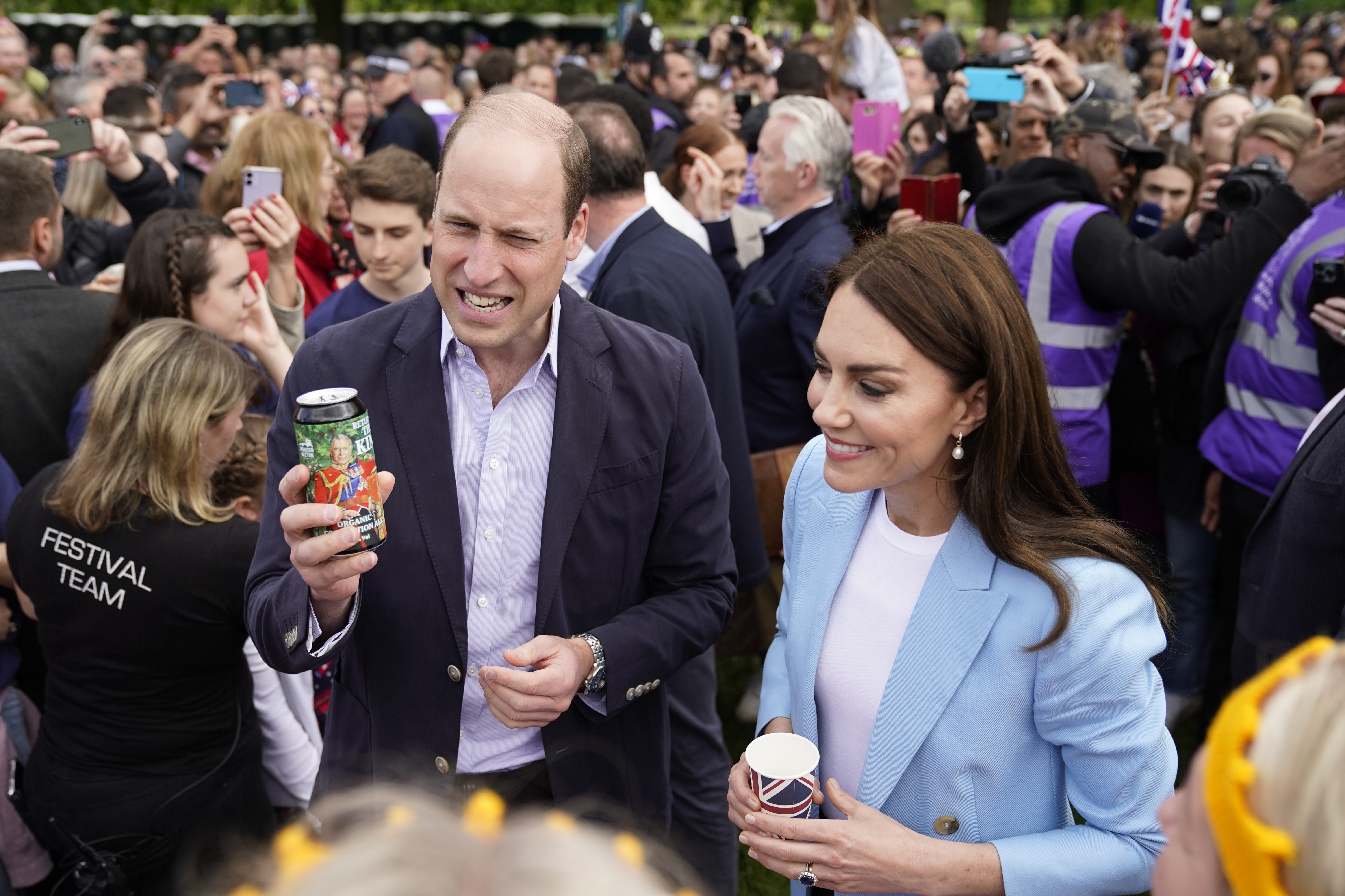 Prince William and Kate Middleton mingle with the crowds at a coronation concert