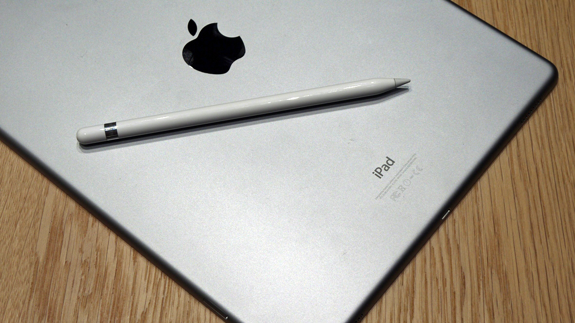 Apple Ipad And Pen