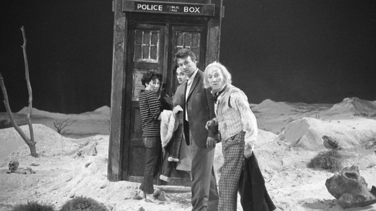 Screenshot from the 1963 Doctor Who pilot "An Unearthly Child"