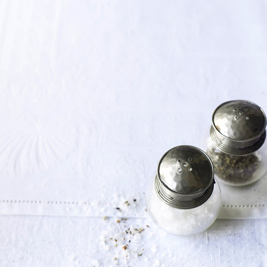 salt pot with steel cap
