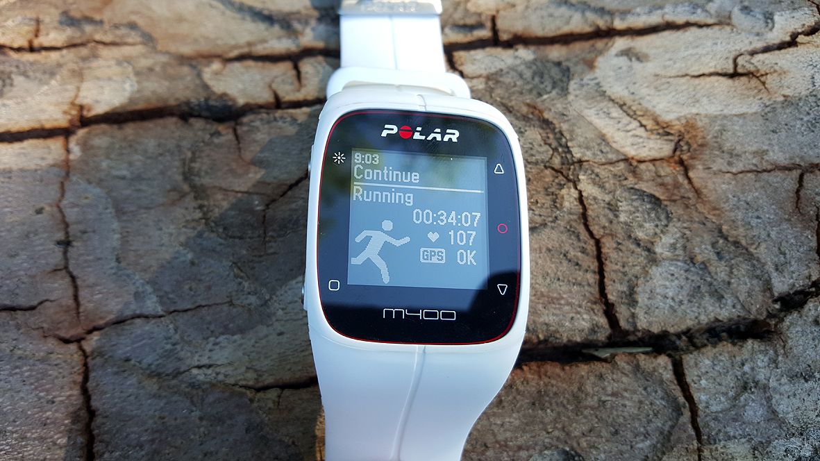 Polar M400 sports watch with H7 sensor (WHITE)
