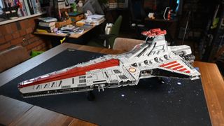 Image of the Lego Star Wars Venator-Class Republic Attack Cruiser.