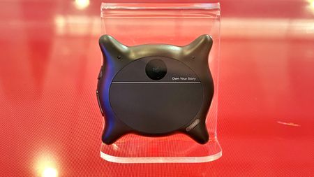 Snapdragon Looki AI pin on display at MWC 2026