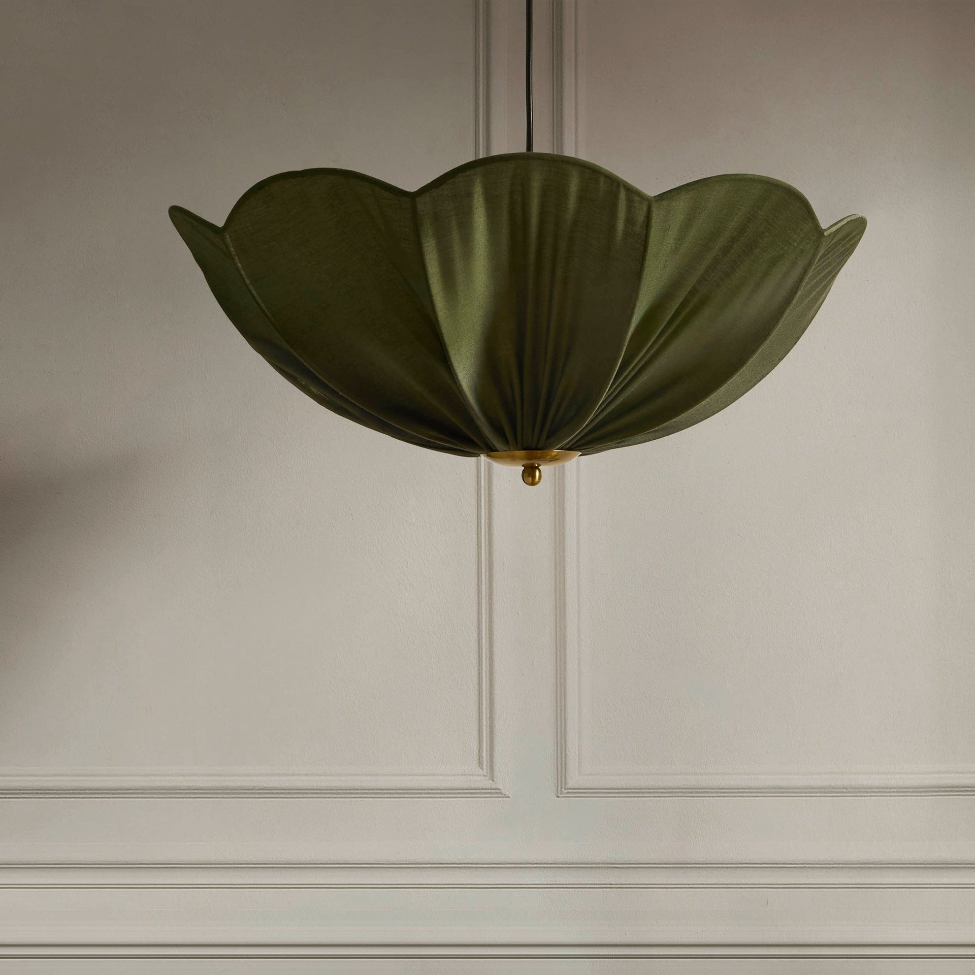 Oakley Petal Pendant Linen Fabric - Green