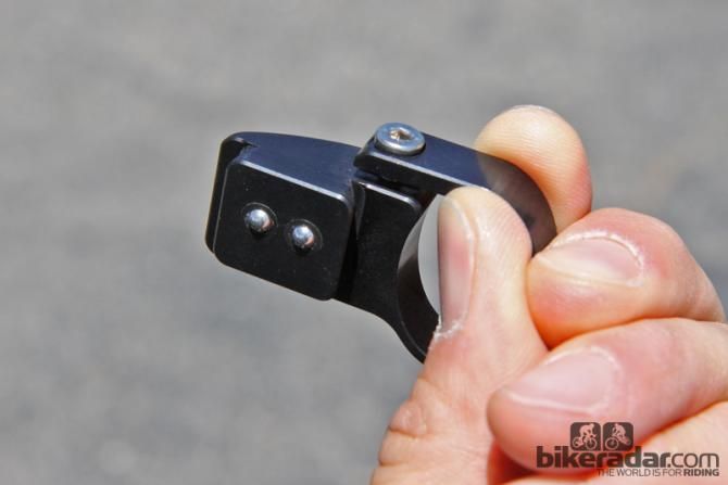 AceCo's upcoming K-Edge SRM mounts use the familiar ball-and-spring locking mechanism.