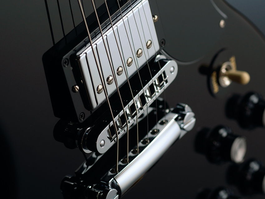 The tone is naturally focused, even without distortion.