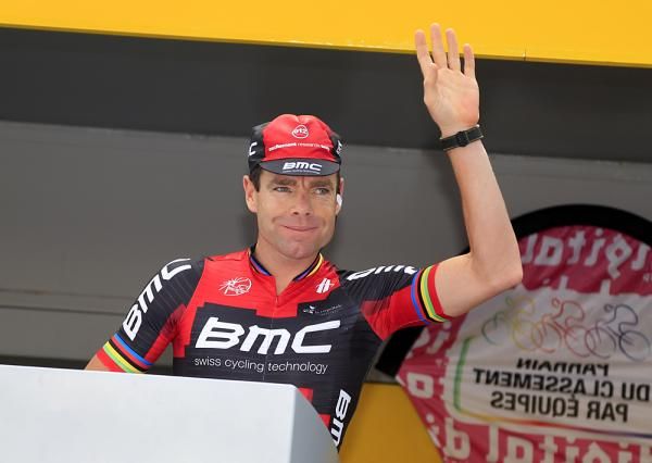 Cadel Evans (BMC) signs in for stage 6