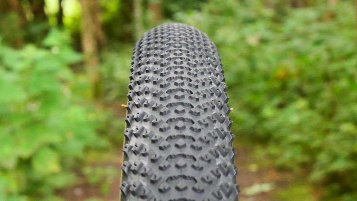 Halo GXC gravel tire review – all-condition gravel grip that isn’t a ...