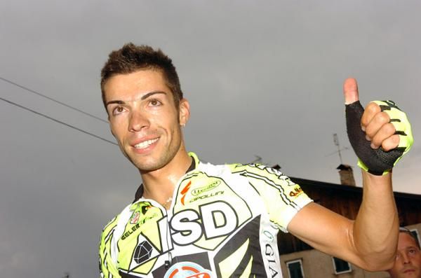 A thumbs up from Giovanni Visconti after his victory in the Trofeo Melinda.