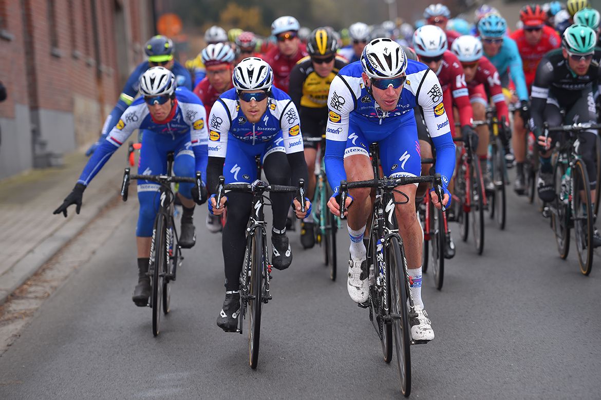 Quick-Step Floors pushing the pace at Kuurne-Brussel-Kuurne