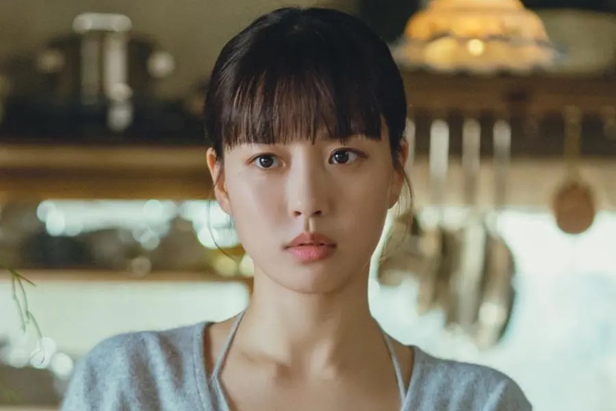 Go Min-si in the Korean drama 'Tastefully Yours.'