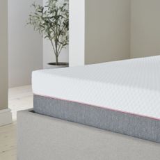 DUSK Cool Gel Foam Hybrid mattress on bed showing corner o mattress in room