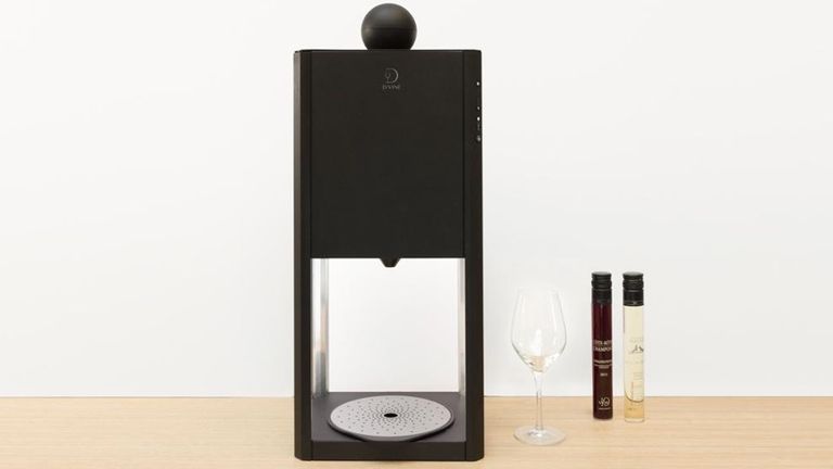 D-Vine wine maker