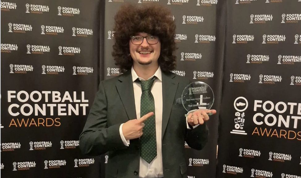 Frank Illet, also known as The United Strand, receives award at the Football Content Awards