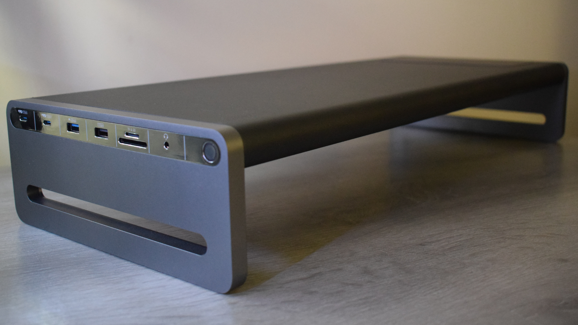 Anker 675 USB-C Docking Station