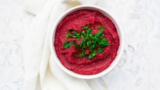 Beetroot hummus